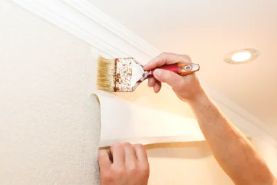Pose de papier peint à Morsan — revêtements muraux et toiles de verre